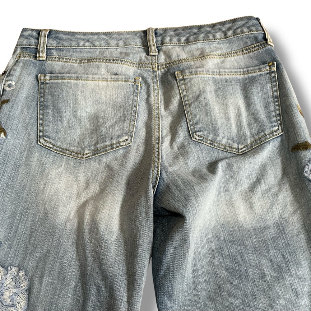 Time and Tru Light Blue Embroidered Boyfriend Jeans - Picture 5 of 8